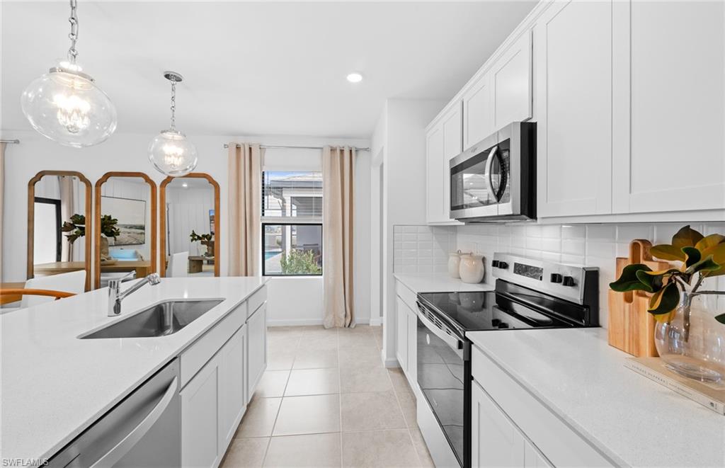 CALOOSA COVE - Residential