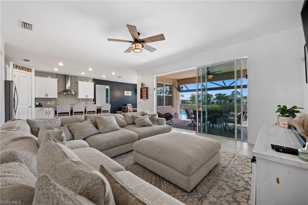 LAKE BABCOCK - Residential