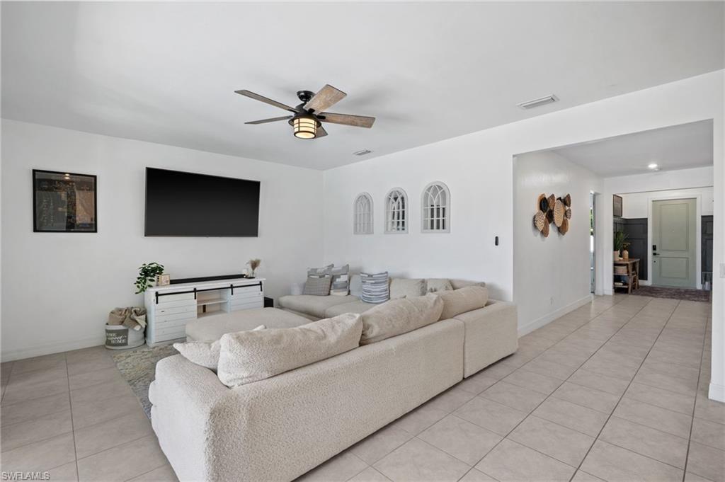 LAKE BABCOCK - Residential