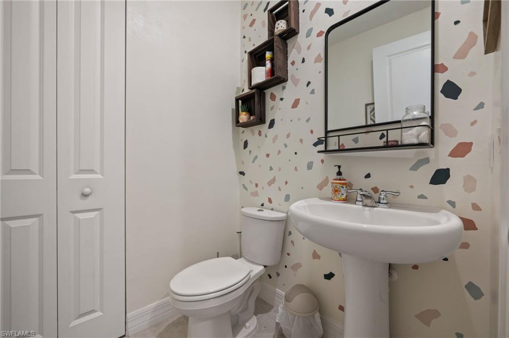 LAKE BABCOCK - Residential