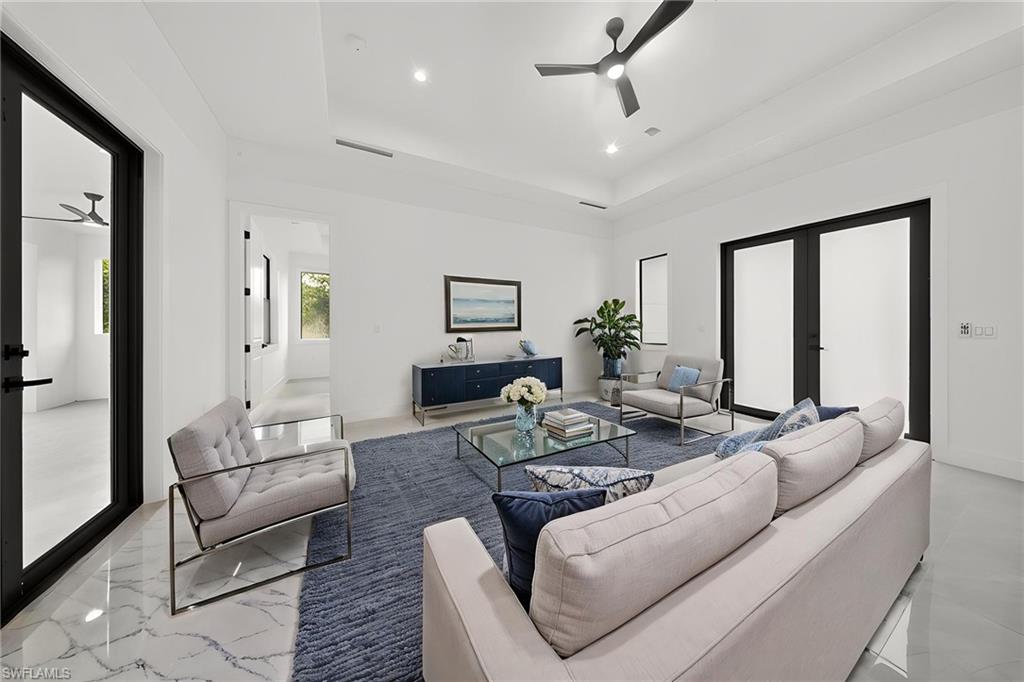 GOLDEN GATE ESTATES - Residential