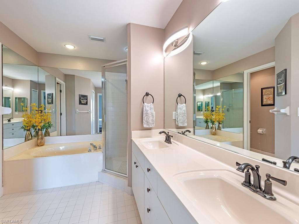 GRAND PALM VILLAGE - Residential