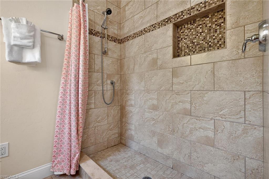 BEACHVIEW COUNTRY CLUB ESTATES - Residential