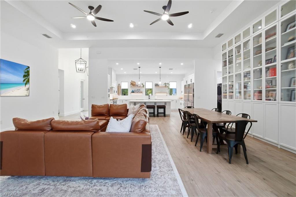 GOLDEN GATE ESTATES - Residential