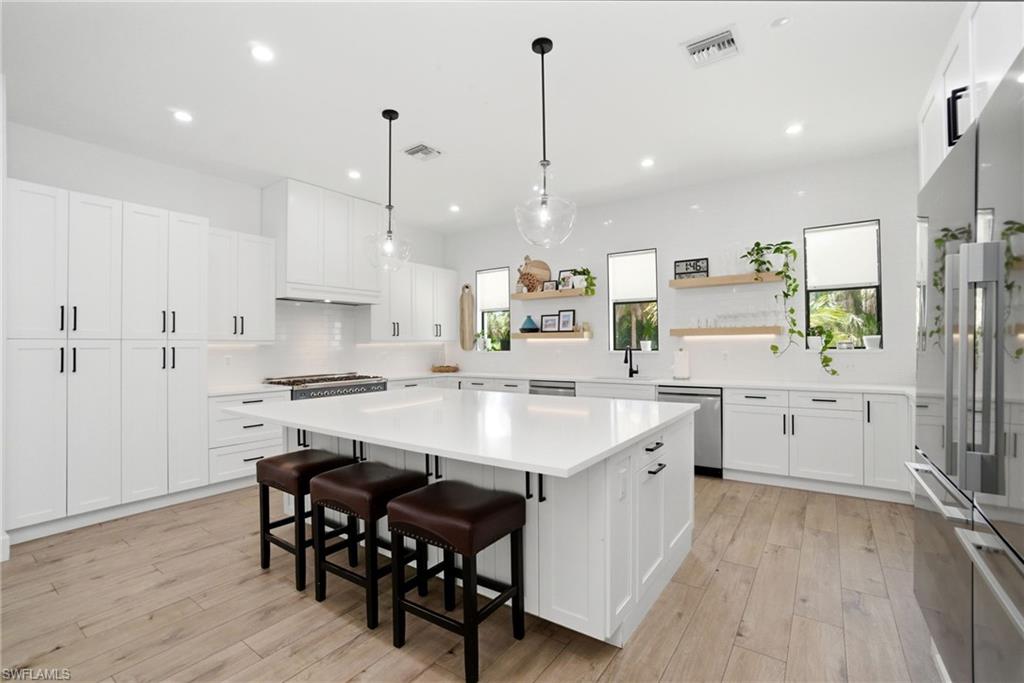 GOLDEN GATE ESTATES - Residential