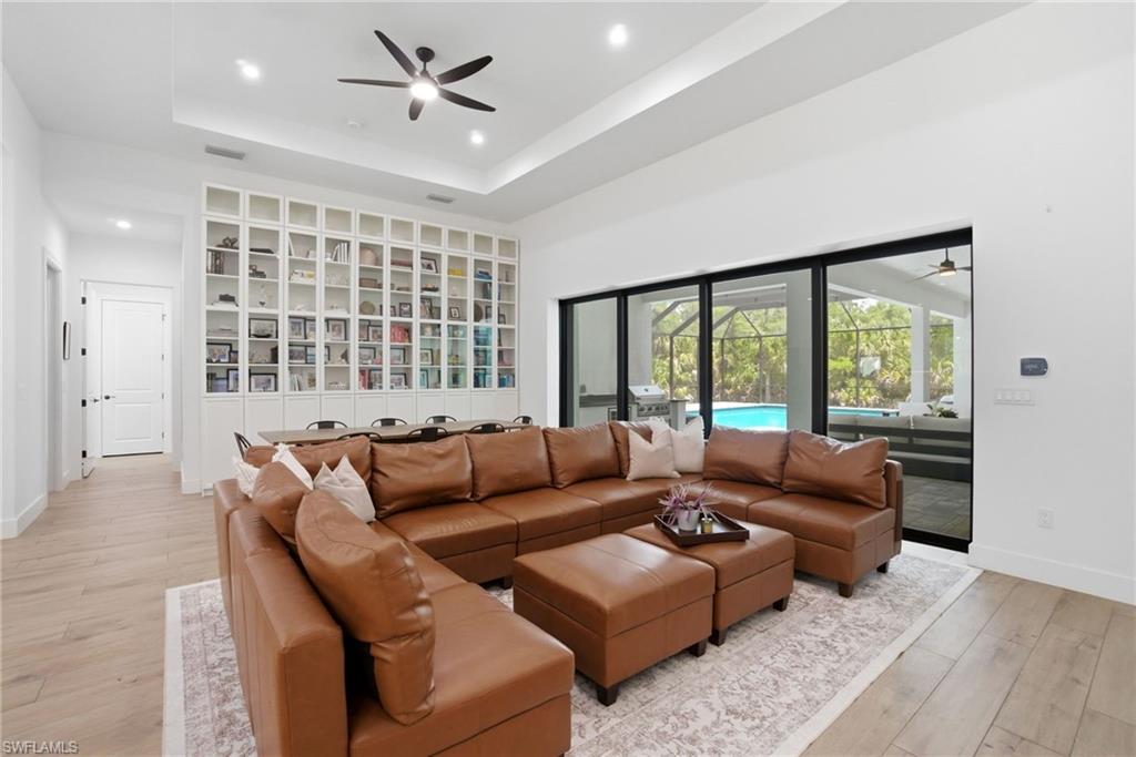 GOLDEN GATE ESTATES - Residential