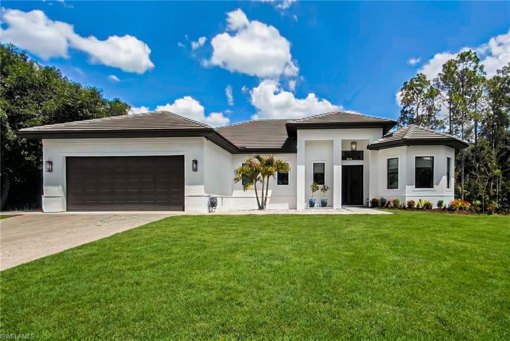 GOLDEN GATE ESTATES - Residential