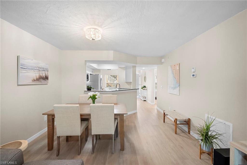 WIGGINS LAKES AND PRESERVES - Residential