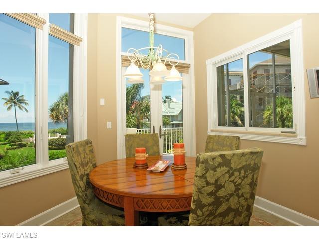 BAREFOOT BEACH - Residential