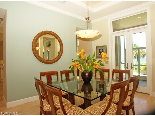 BAREFOOT BEACH - Residential