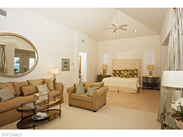 BAREFOOT BEACH - Residential