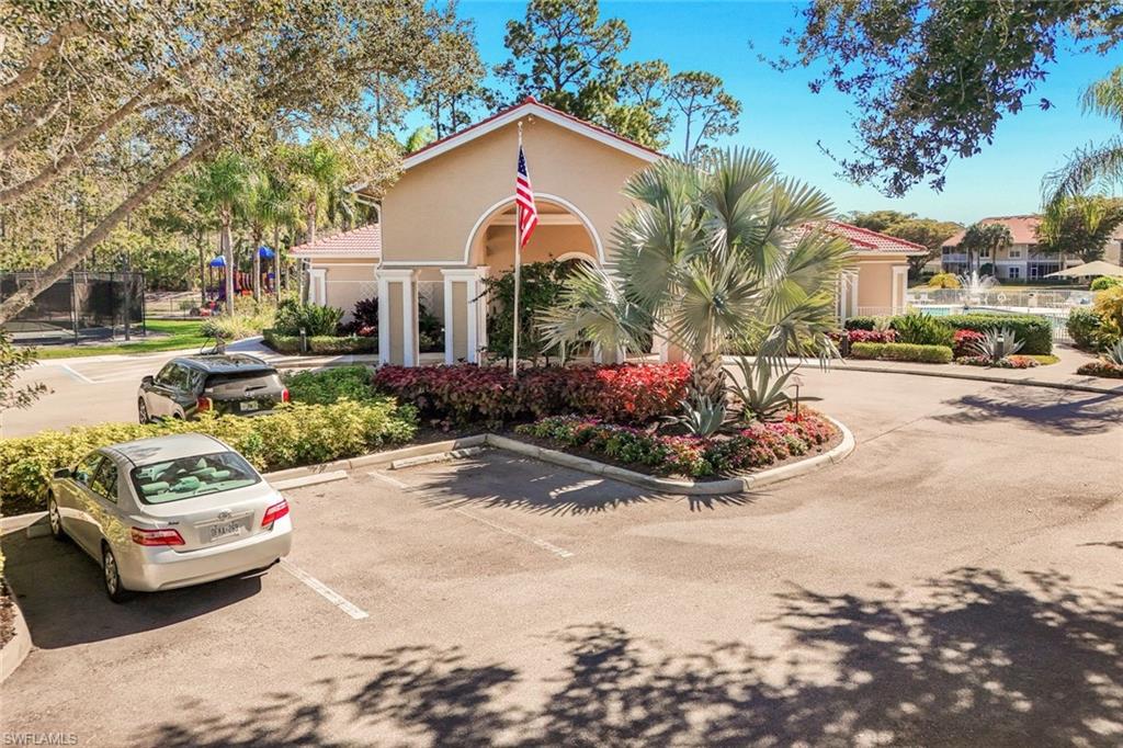 LEXINGTON - Residential