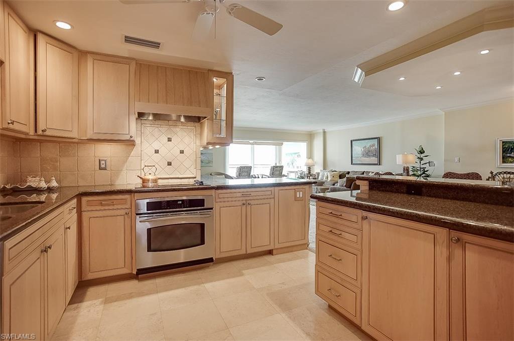 SHORES OF NAPLES - Residential