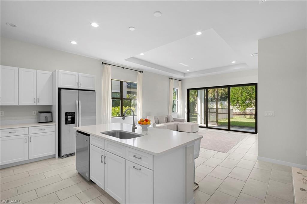 ABACO POINTE - Residential Lease