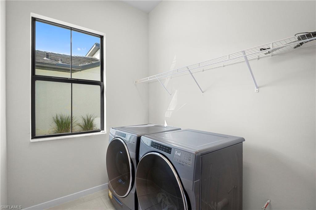 ABACO POINTE - Residential Lease