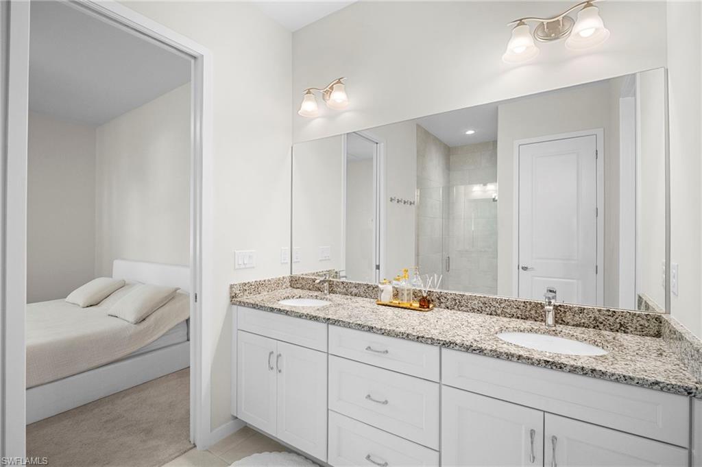 ABACO POINTE - Residential Lease