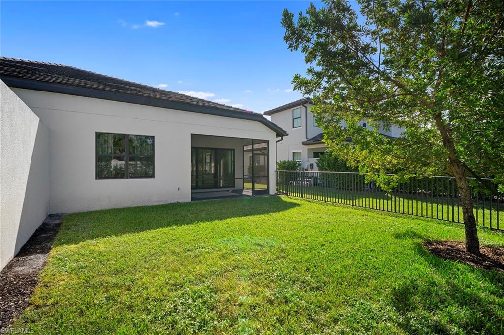 ABACO POINTE - Residential Lease