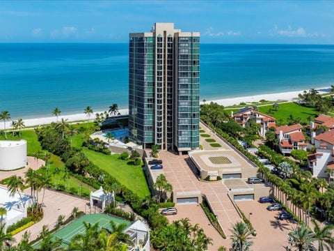Photo of 4651 Gulf Shore BLVD N #1605, NAPLES, FL 34103 (MLS # 225060628)
