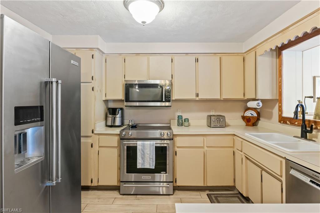 Fort Myers Villas - Residential