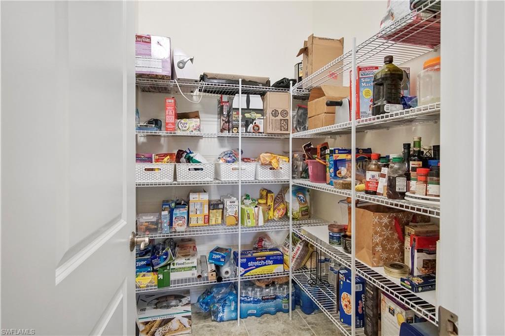 HAMPTON PARK - Residential