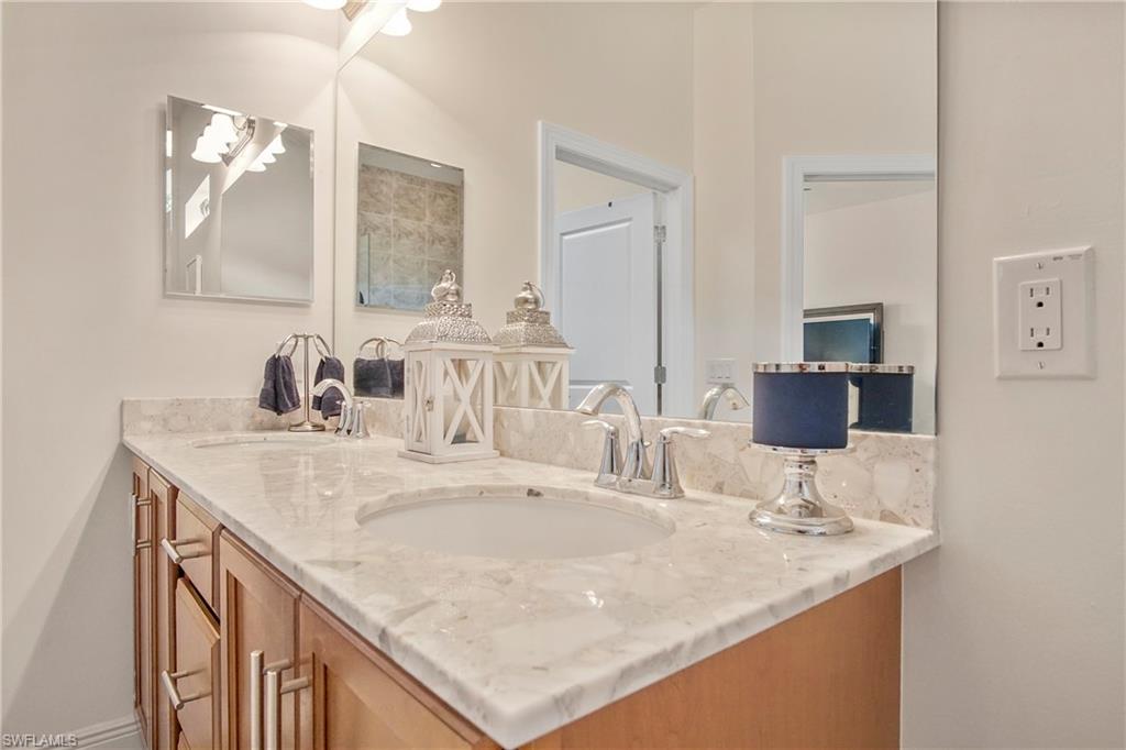 HAMPTON PARK - Residential