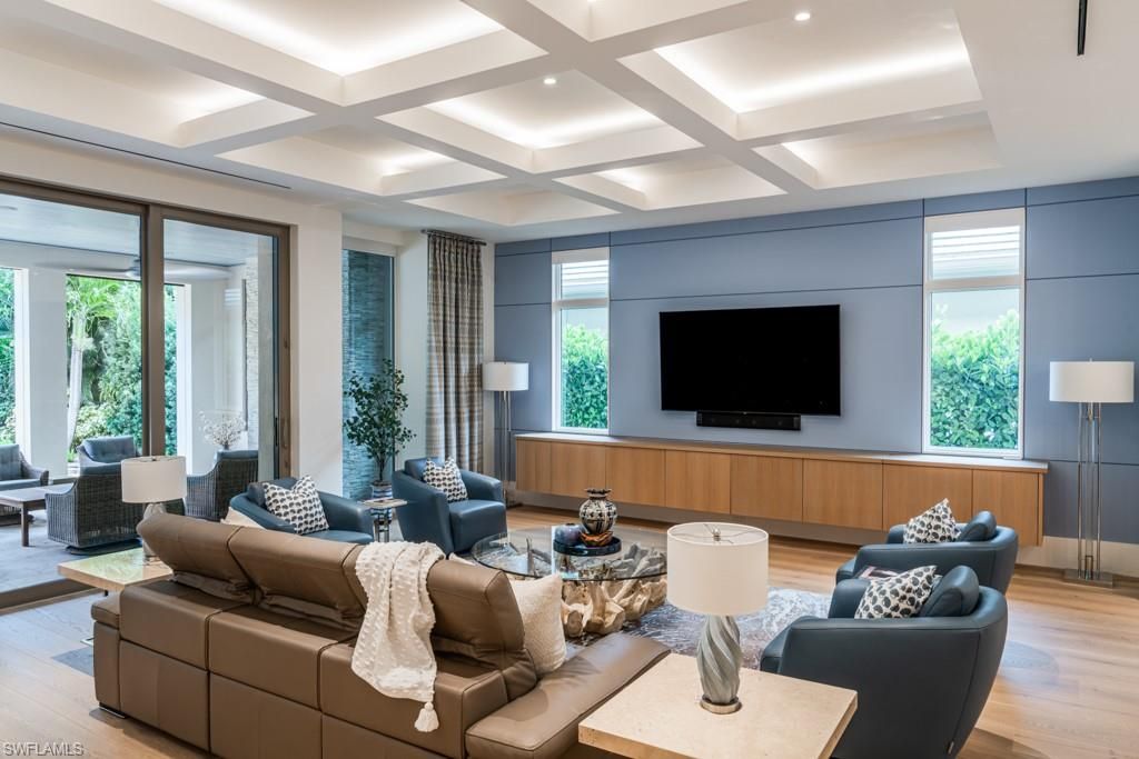 Photo of 355 7th AVE S, NAPLES, FL 34102 (MLS # 225073055)