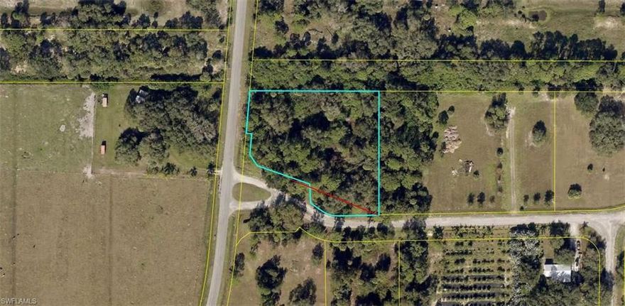 1.59 acre paved road property located close to the store and Hwy 80 ready for new homesite or weekend getaway.