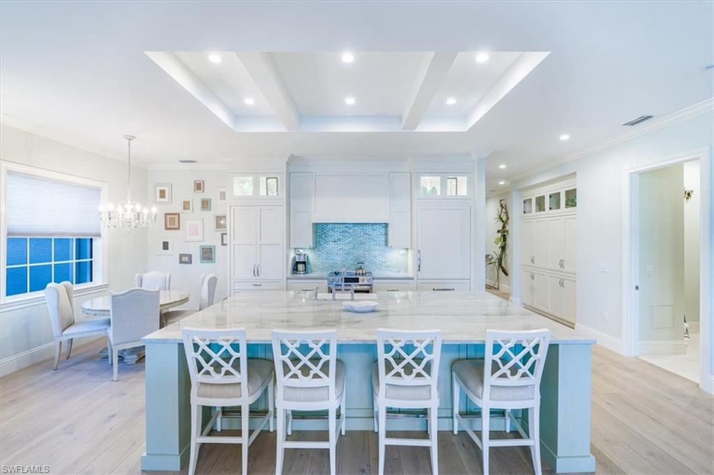 LEMURIA - Residential Lease