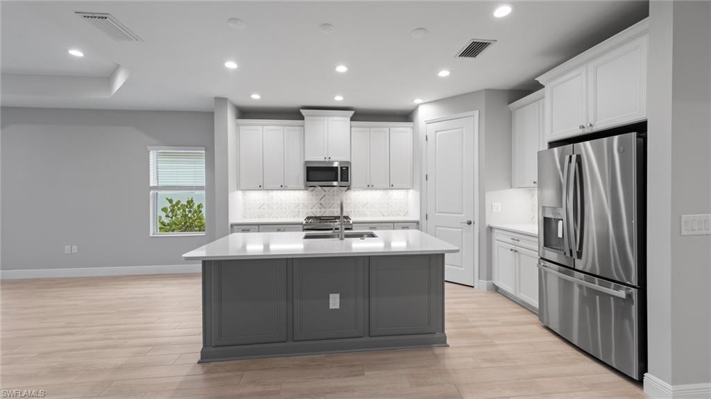 SKYSAIL - Residential