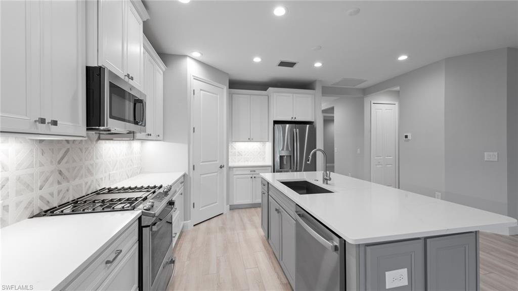 SKYSAIL - Residential