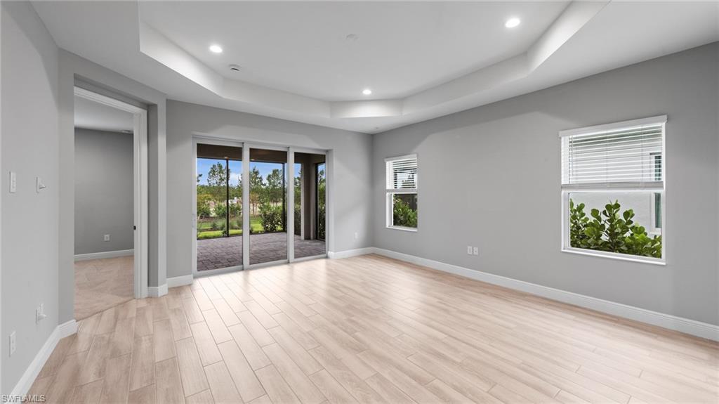 SKYSAIL - Residential