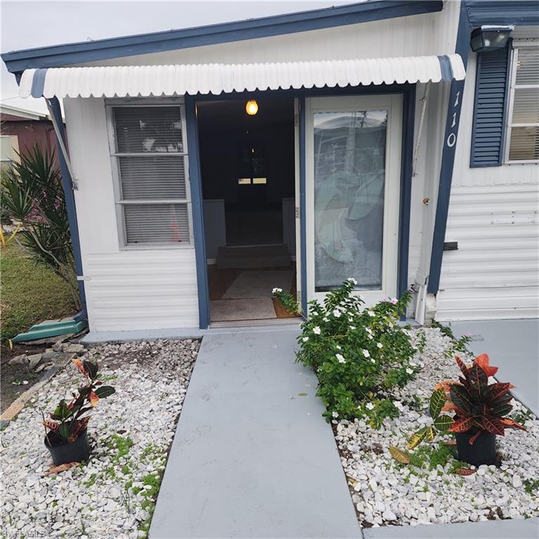 MOBILE MANOR - Residential