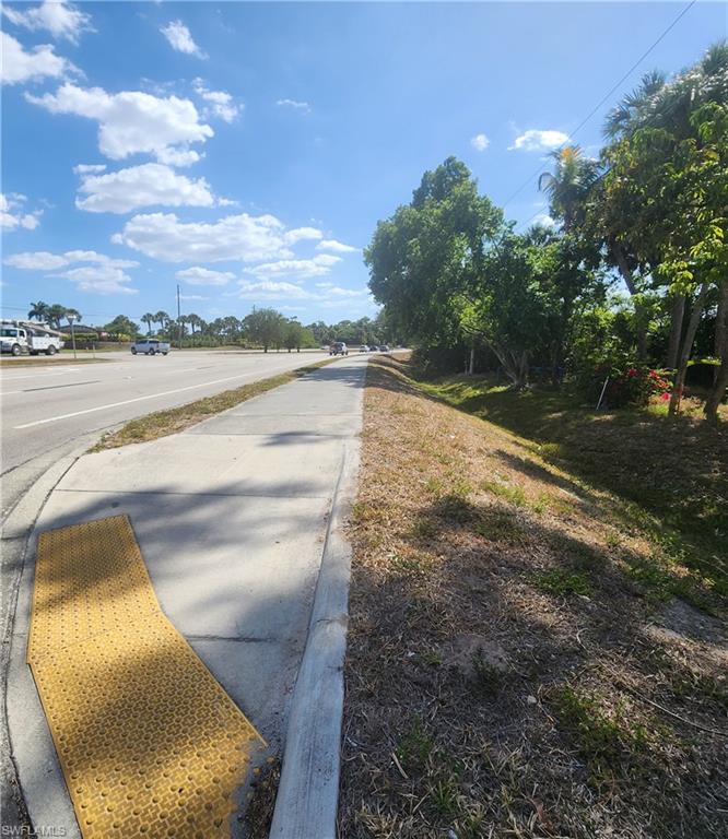 MOBILE MANOR - Residential