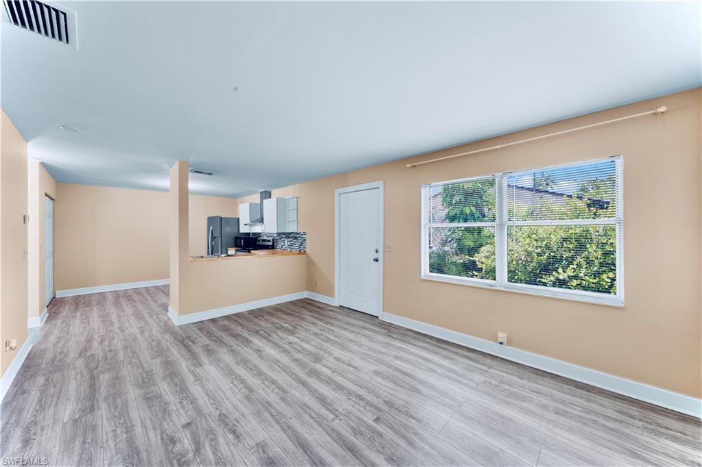 GLENBORO GROVES - Residential