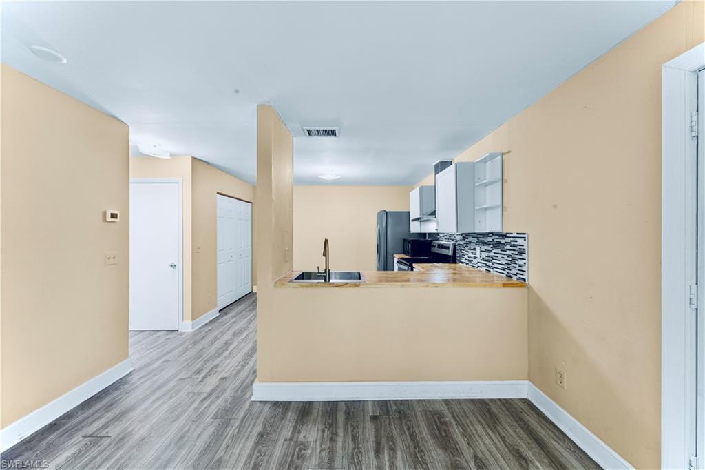 GLENBORO GROVES - Residential