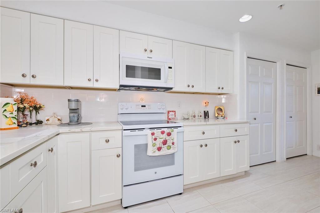 SOUTHMONT COVE - Residential