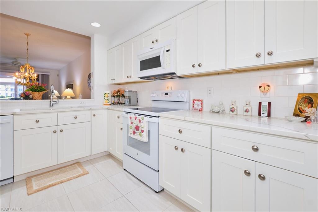 SOUTHMONT COVE - Residential