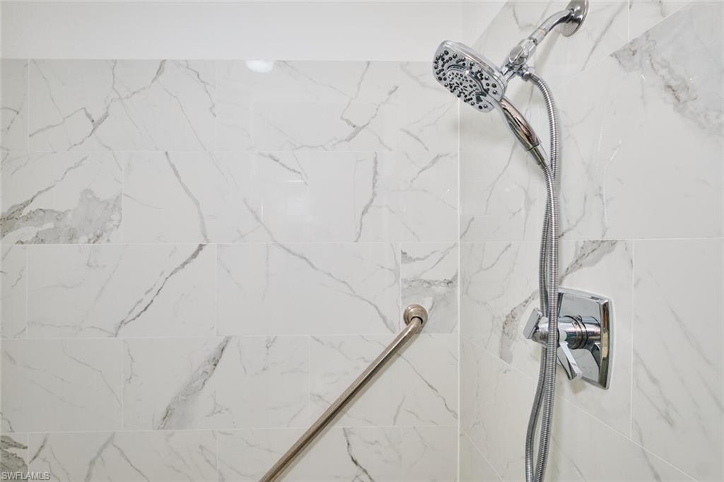 SOUTHMONT COVE - Residential