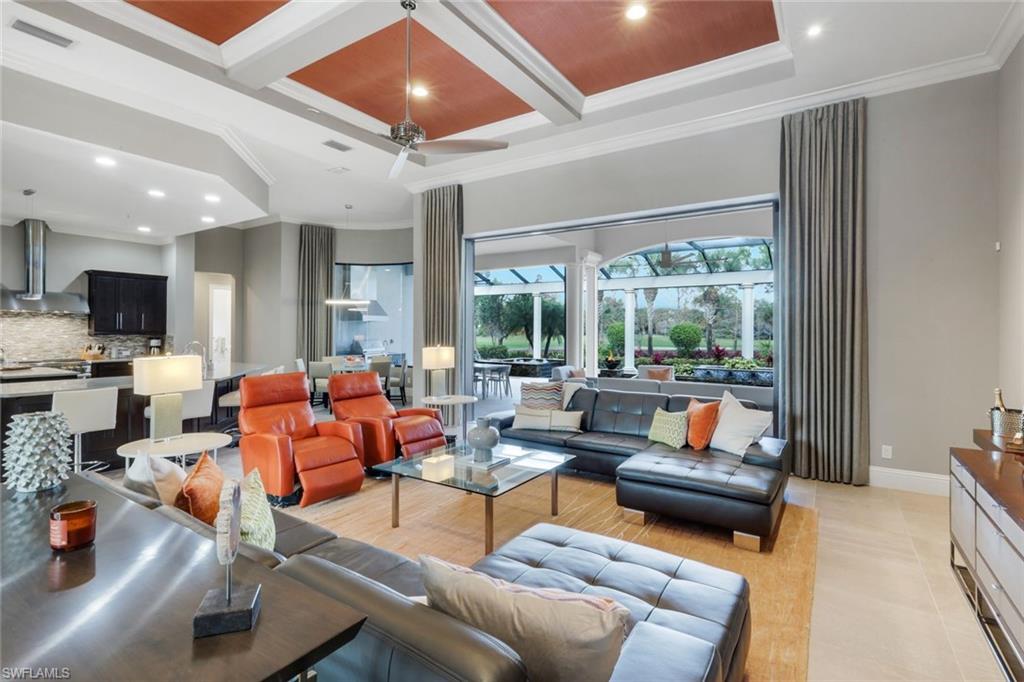 ISLA DEL SOL - Residential