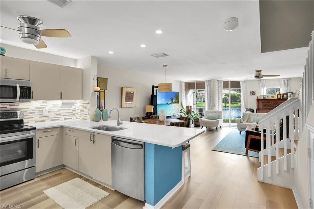 379 Dover PL 6-603