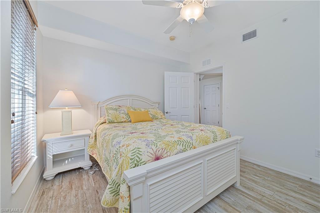 SABAL POINTE - Residential