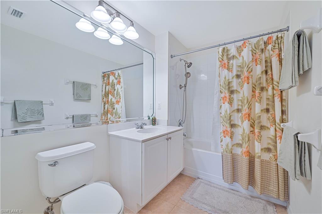 SABAL POINTE - Residential