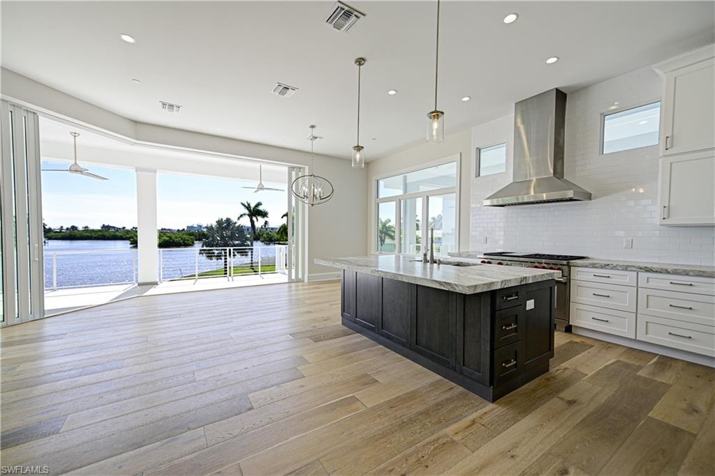 BONITA BEACH - Residential