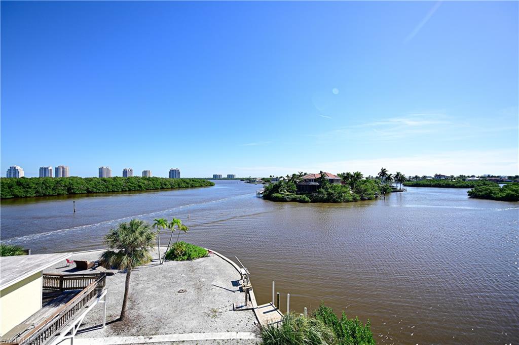 BONITA BEACH - Residential