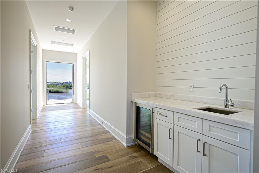 BONITA BEACH - Residential