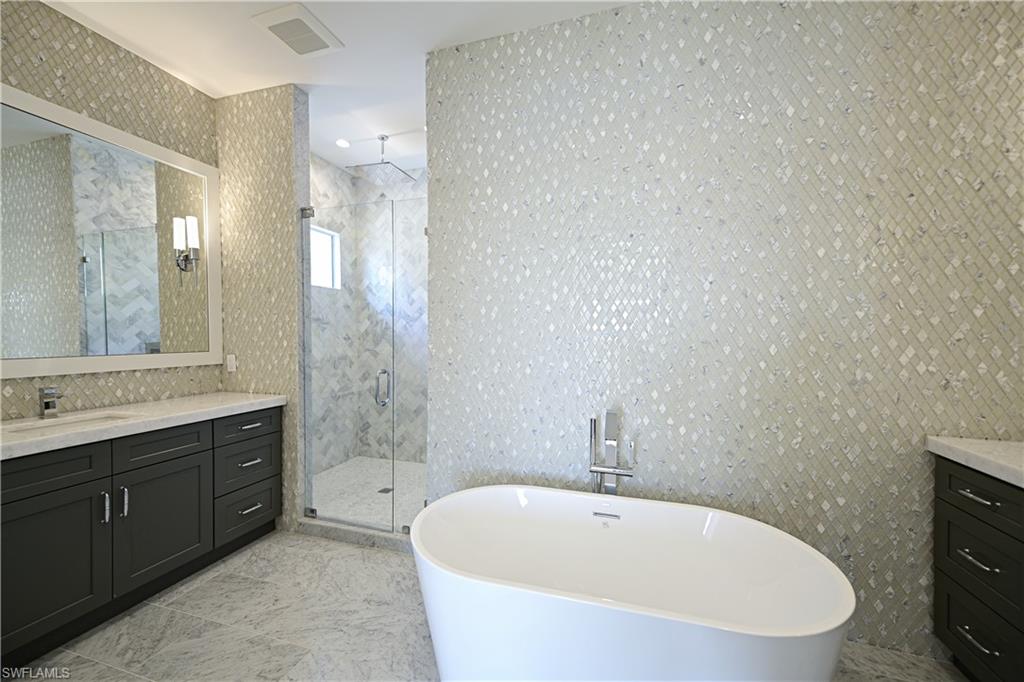 BONITA BEACH - Residential