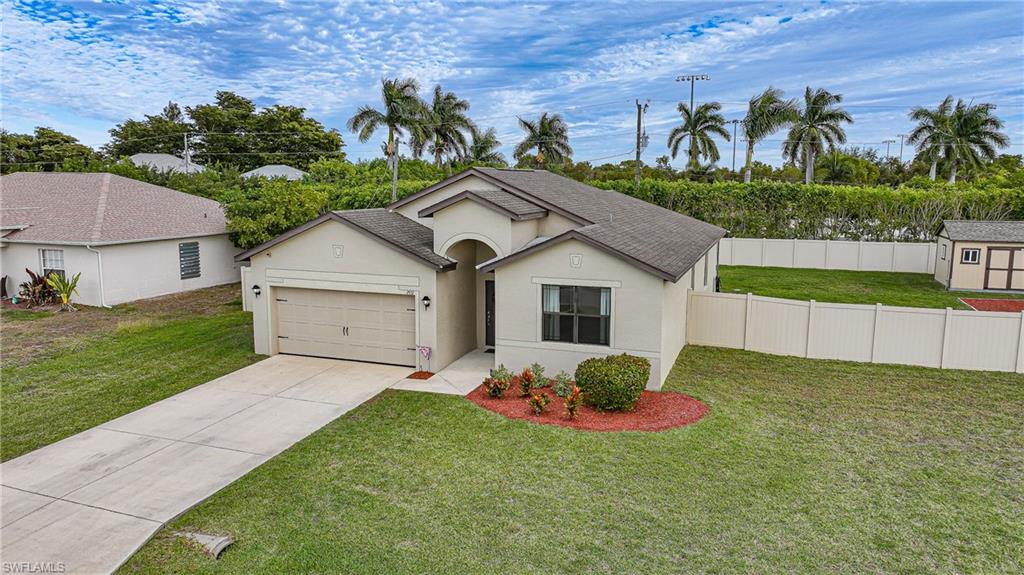 CAPE CORAL - Residential