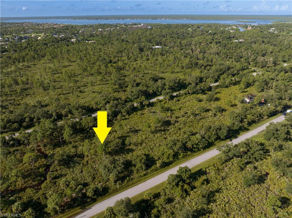 PORT CHARLOTTE - Land