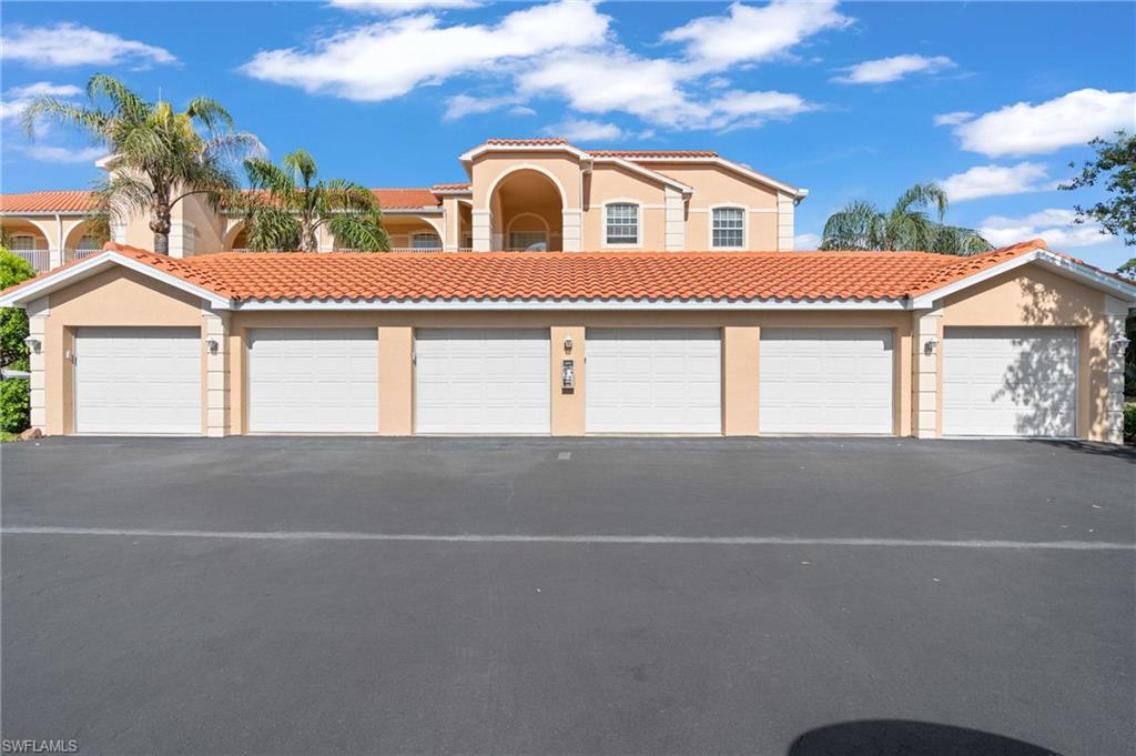 GARDENS AT BERMUDA LINKS - Residential