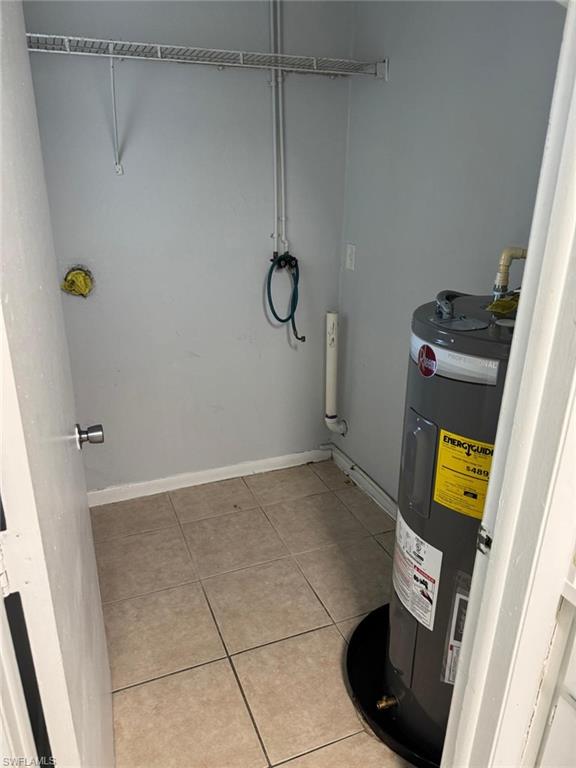 CAPE CORAL - Residential Lease